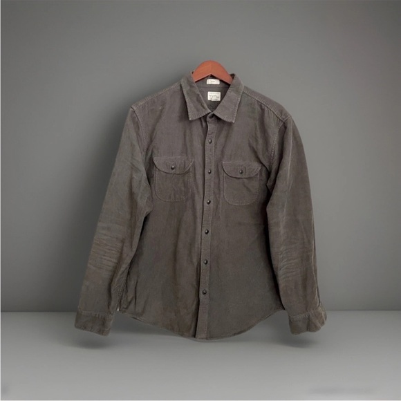 Crew Men Gray Corduroy Button Down Shirt Large